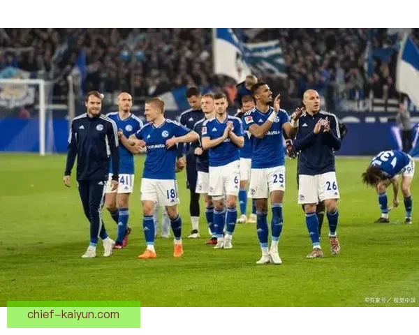 科隆战术深度解析：灵活布局助力撼动对手防线，表现亮眼