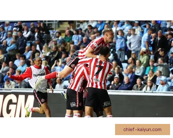 桑德兰防守反击战术逐渐形成，球队近期表现稳健，值得关注。